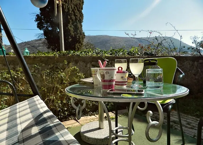 Dos Palmas Apartment *